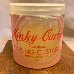 Kinky-Curly curling custard NWT never used